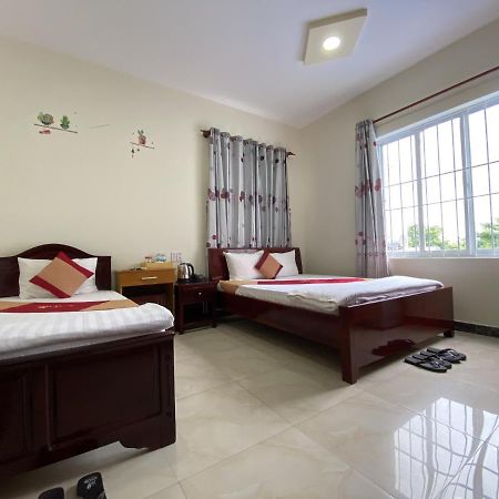 Red Hotel Con Son Island Exterior photo