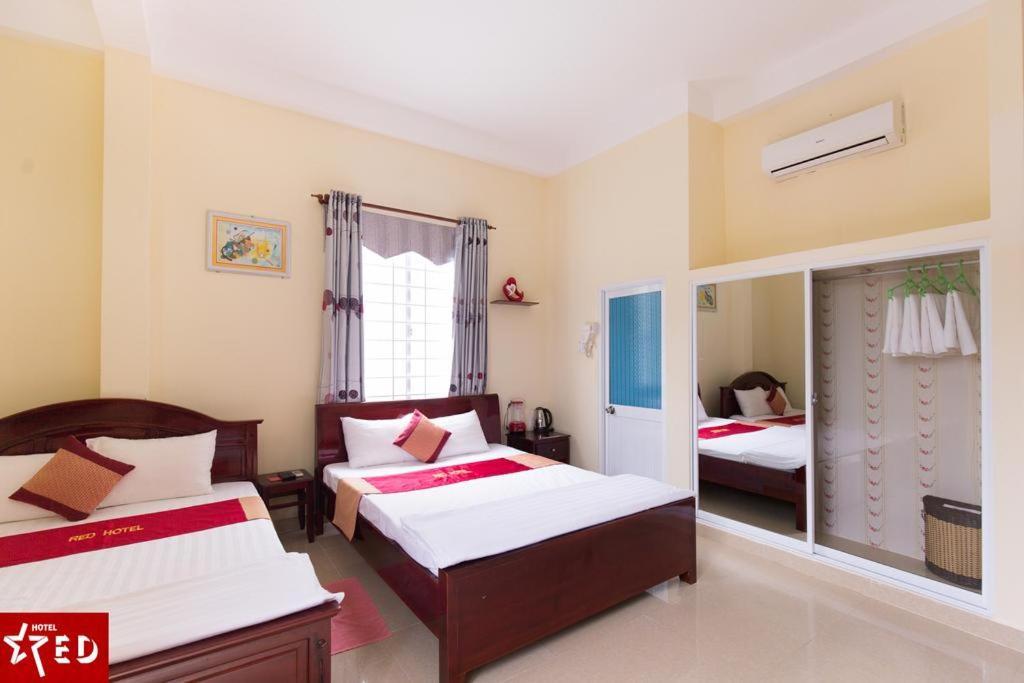 Red Hotel Con Son Island Exterior photo