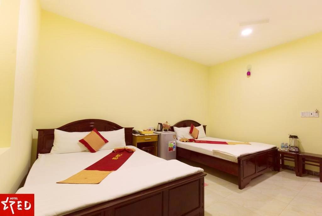 Red Hotel Con Son Island Exterior photo